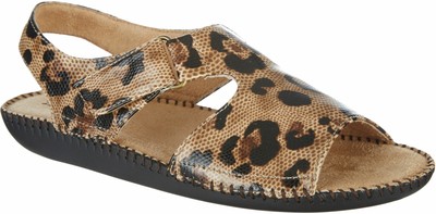 naturalizer womens scout ii sandals